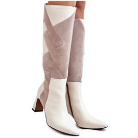 Botas femininas de couro Maciejka 05784-22 bege claro