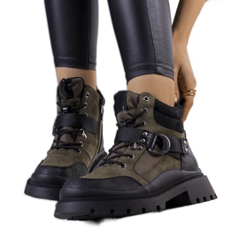 PA1 Botas isoladas verdes de Zakira preto