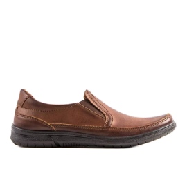 BM Sapatos slip-on de homem castanhos Lazar marrom