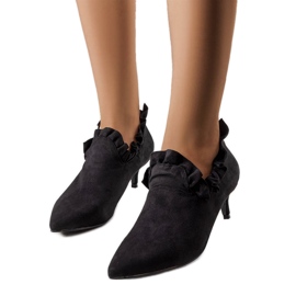 Sapatilha preta com cabedal Gavri preto Sapatilha preta com cabedal Gavri preto