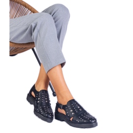 Sapato cano baixo preto Eleana.