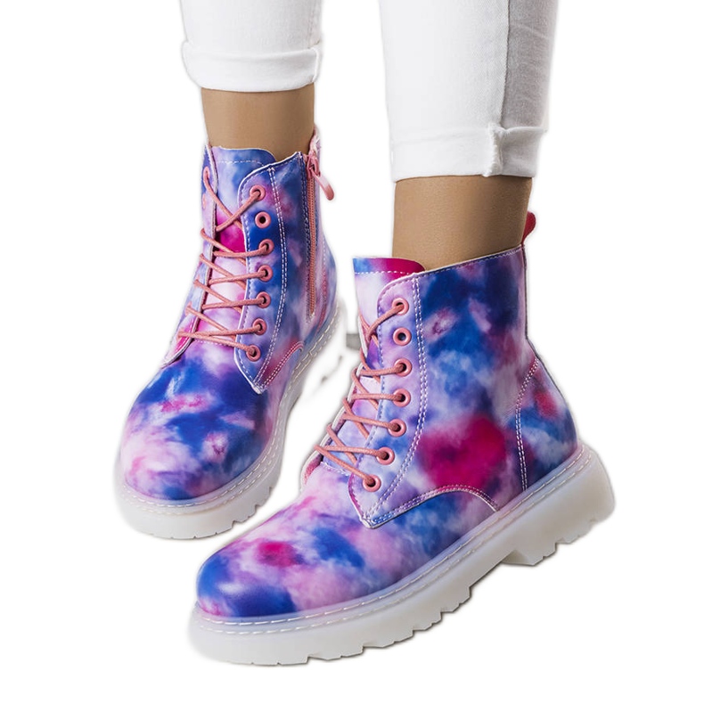 Botas isoladas coloridas da Amarel azul