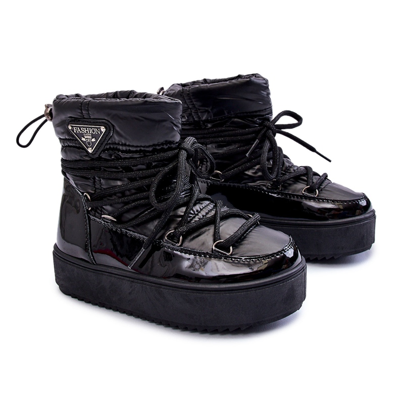Botas de neve isoladas infantis pretas Colina preto