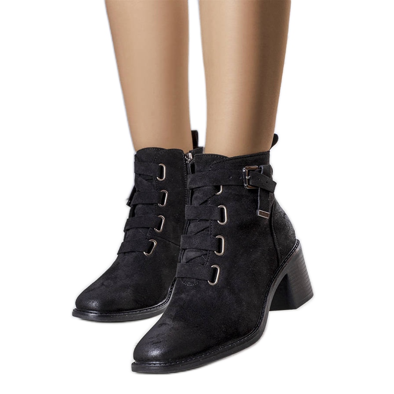 Botins pretos com isolamento térmico, Klinte