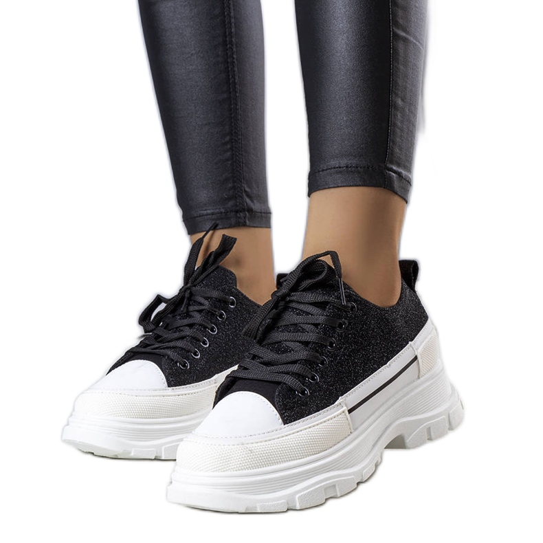 Tênis cano alto preto Callani.