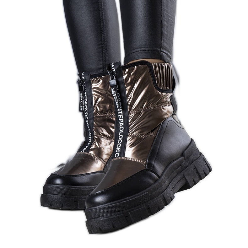 BM Bota de neve matelassê dourada Giovanni dourado