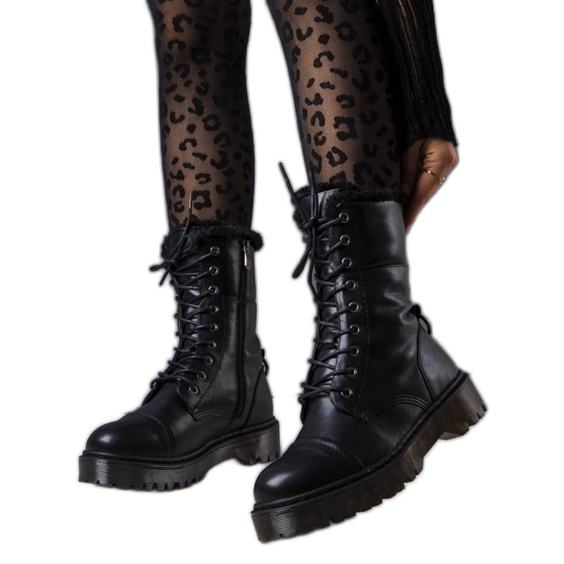 Botas isoladas pretas, Marien preto