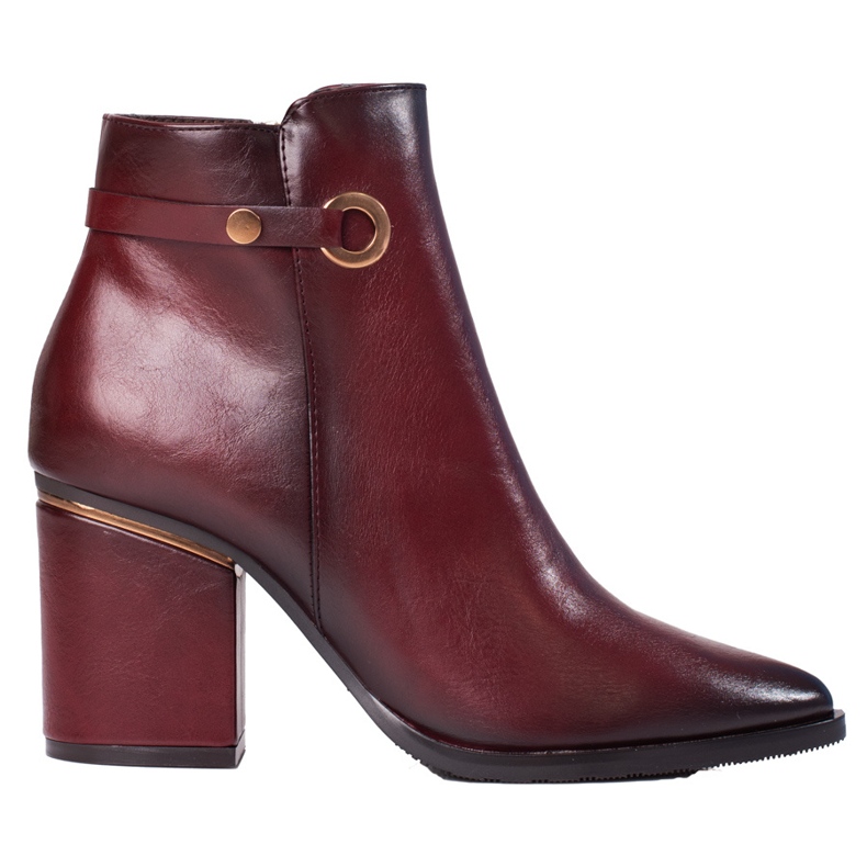 W. Potocki Botas bordeaux de mulher Shelovet no poste vermelho W. Potocki Botas bordeaux de mulher Shelovet no poste vermelho