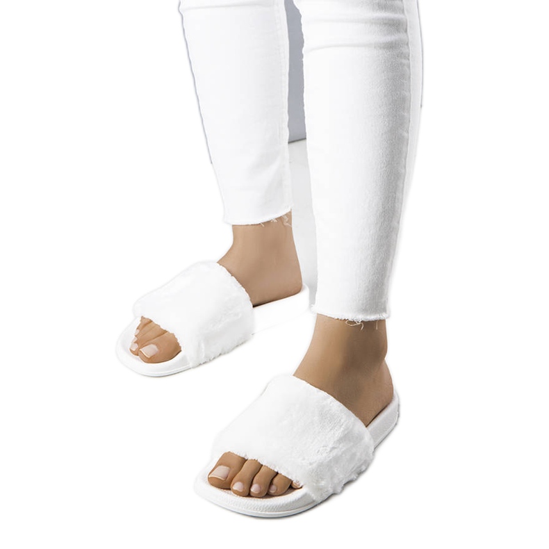 PA1 Sliders brancos com pele de marfim