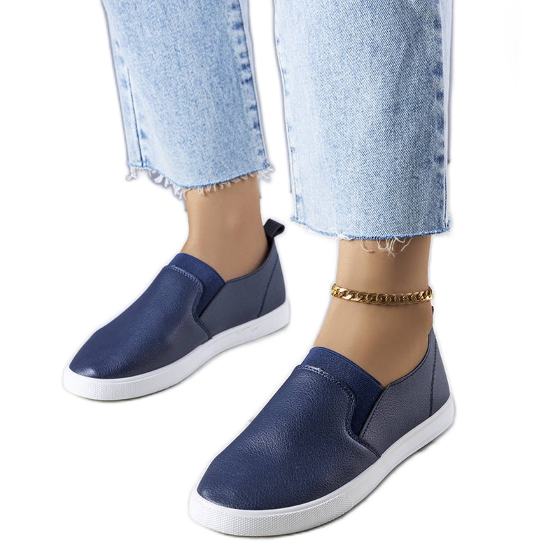 Tênis couro ecológico azul marinho, Leroy.