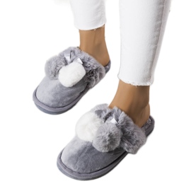 BM chinelos gorro cinza