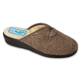 Chinelos femininos Befado isolados com lã pu 937D635 castanho Chinelos femininos Befado isolados com lã pu 937D635 castanho