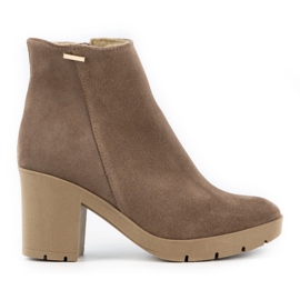 Olivier Botas femininas de camurça isoladas Riva em poste bege escuro Olivier Botas femininas de camurça isoladas Riva em poste bege escuro