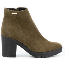 Olivier Botas de mulher Riva isoladas em camurça em verde Olivier Botas de mulher Riva isoladas em camurça em verde