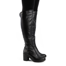 Olivier Botas de bezerro pretas no poste Margaret preto