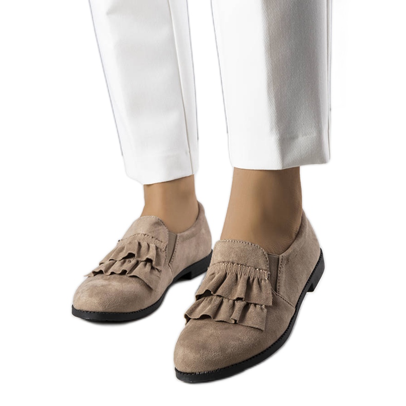 PA1 Sapato bege com babados Kailani