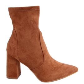 PA1 Bota salto camurça Natalie Camel. marrom