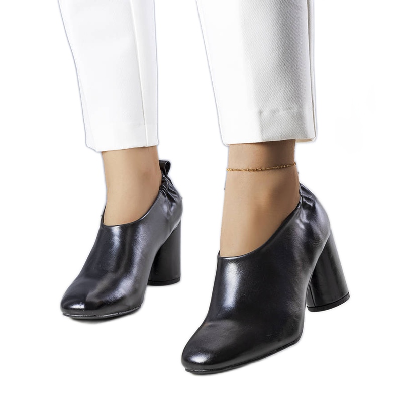 PA1 Botins pretos Tadeo