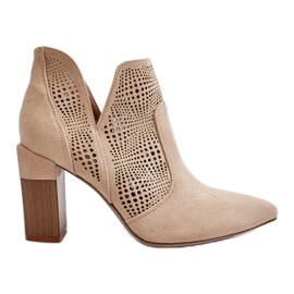PM1 Botas de salto alto de camurça vazadas bege claro Leanna castanho