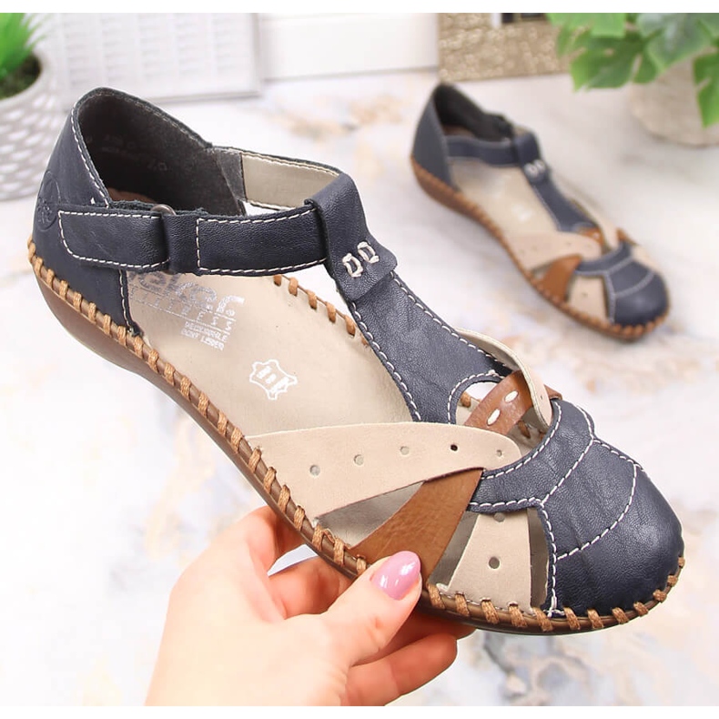 Sandálias rasas de mulher cómodas com velcro Rieker M1655-14 bege Sandálias rasas de mulher cómodas com velcro Rieker M1655-14 bege