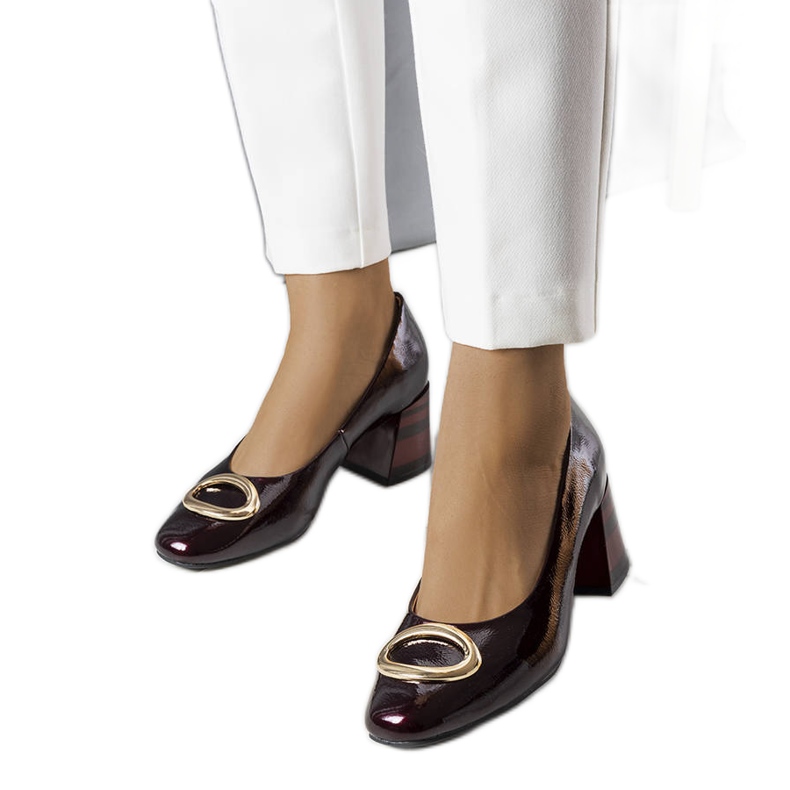 BM Sapatos de couro envernizados bordô da Kathleen vermelho