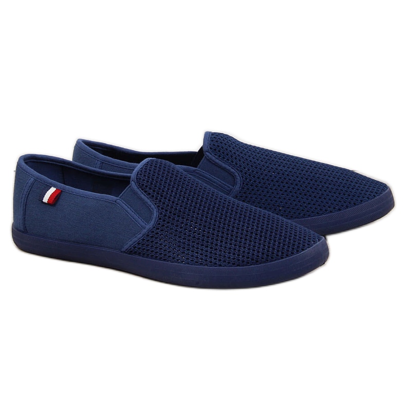 Tênis slip-on azul marinho vazado para homem NEWS