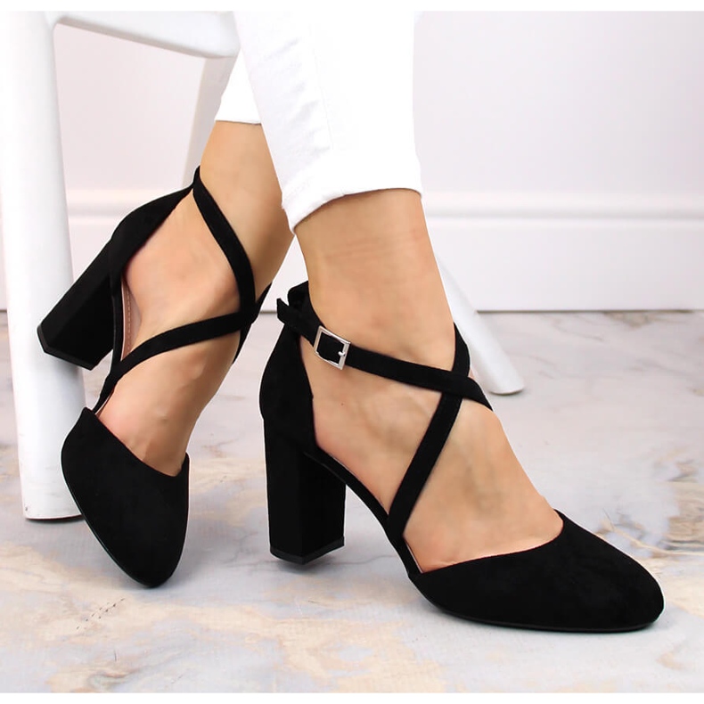 Sandálias pretas de mulher no posto Sergio Leone SK863 preto