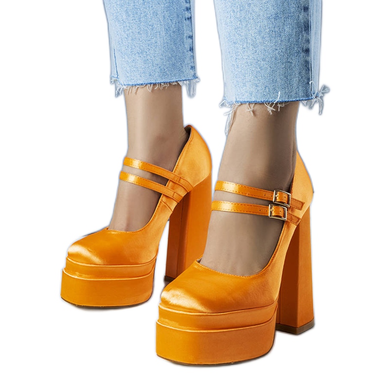 Sapatos de salto alto laranja Lynn