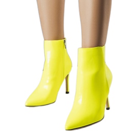 Sandy botas de salto alto amarelo
