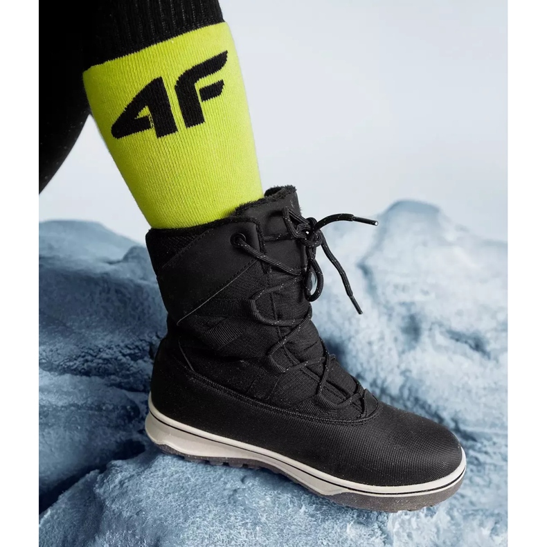 Botas de inverno infantil 4F 4FJAW22FSBSF005-20S preto
