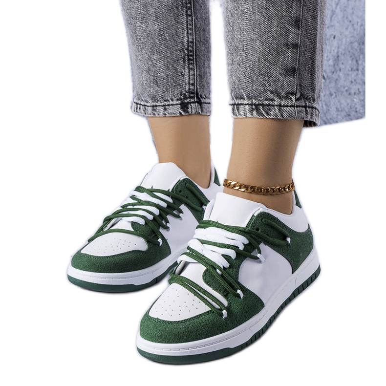 Tênis verde feito de materiais mistos da Hila branco