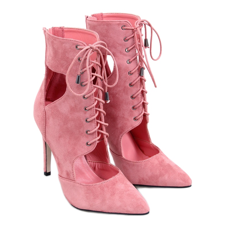 BM Botas cortadas em um broche Demi Rosa