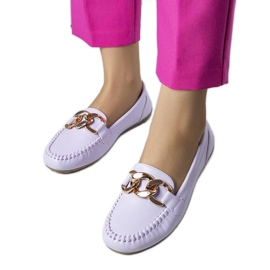 Mocassim roxo com corrente Norma tolet