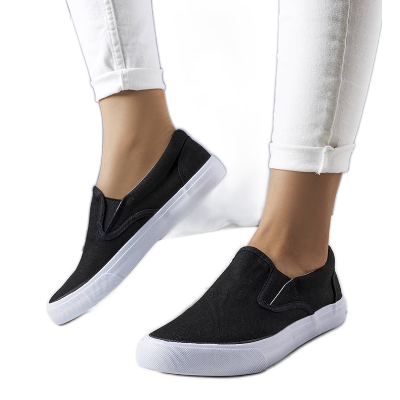 BM Tênis slip-on de tecido preto Candace.