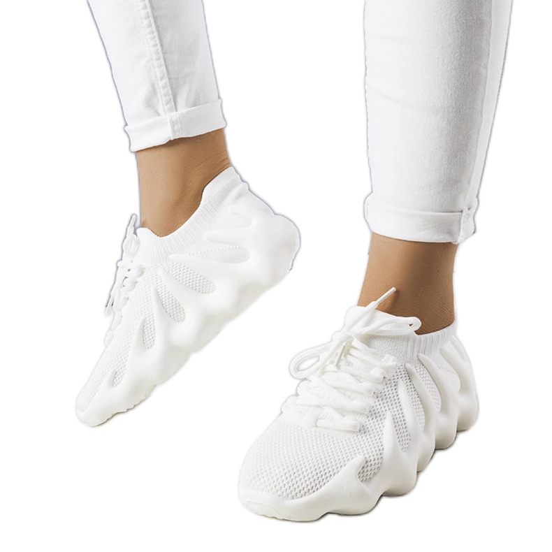 Tênis branco arejado de Muriel