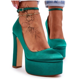 BM Bombas da moda em um salto alto Green Hayden verde BM Bombas da moda em um salto alto Green Hayden verde