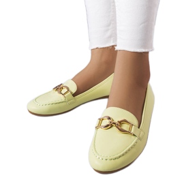 Mocassim verde sauvé com fivela
