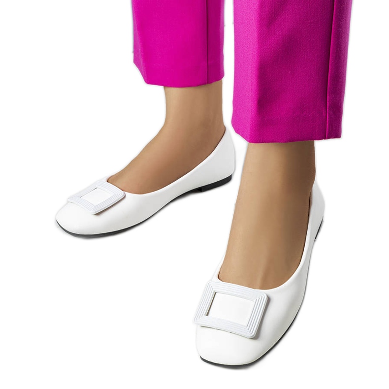 Bailarinas brancas com fivela Sheller branco