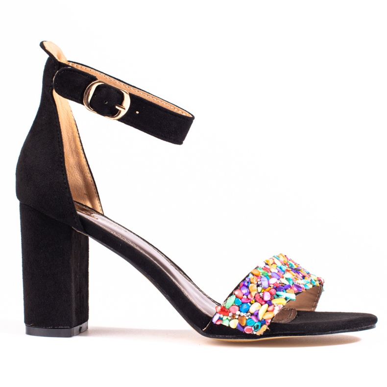 Sandálias pretas elegantes com miçangas da Shelovet preto