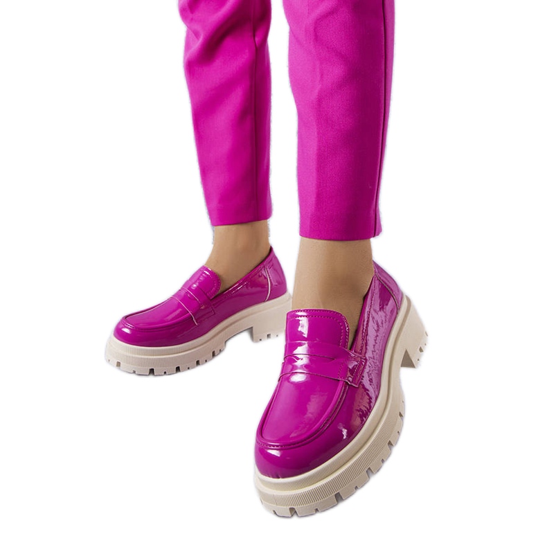 Sapatos de couro envernizado rosa, Phaneuf