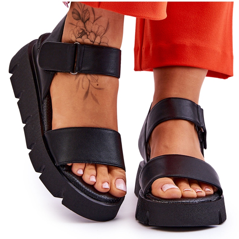 Vinceza Sandália feminina de couro com plataforma preta Katte preto