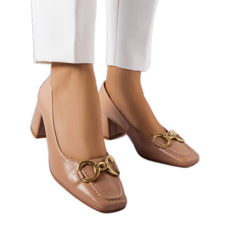 BM Sapatos de bico quadrado bege da Neufville