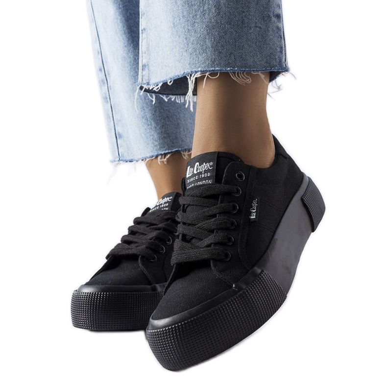Tênis Lee Cooper LCW-22-31-0885L preto