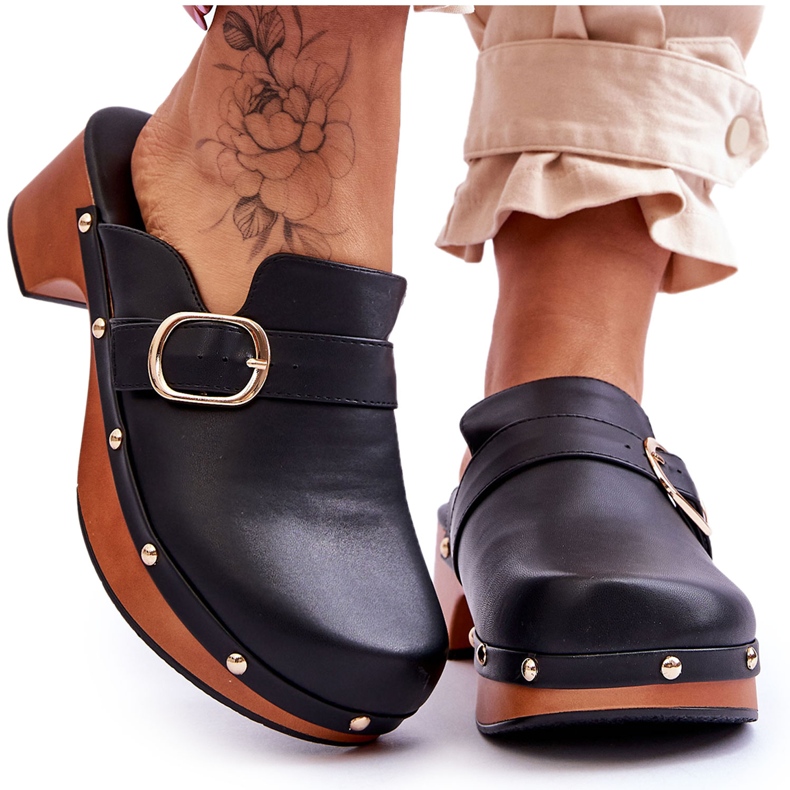 FI1 Chinelos femininos de couro tamancos pretos fanett