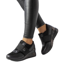 Evento Tênis sem cadarço preto Skips. Evento Tênis sem cadarço preto Skips.