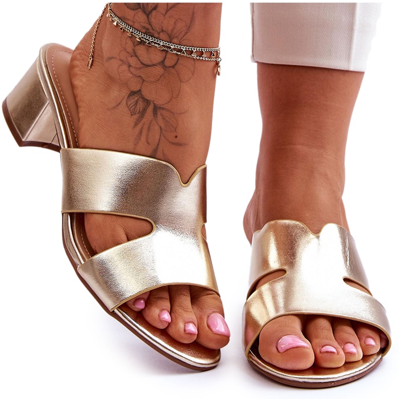 FJ1 Sandália Clássica de Couro Salto Baixo Golden Miley dourado