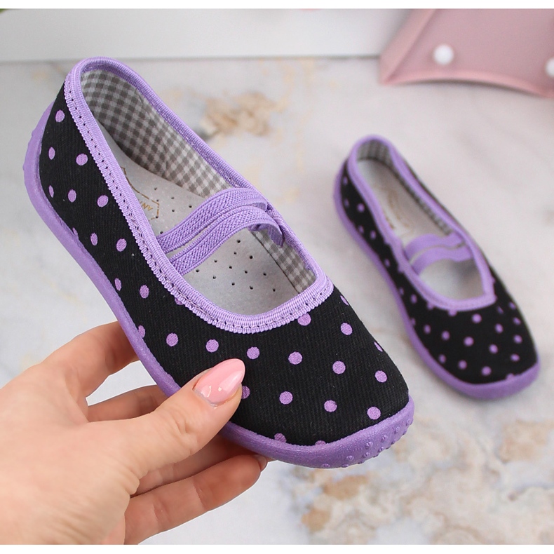 Chinelos de bailarina para meninas para jardim de infância e escola slip-on Nazo N006ABW preto