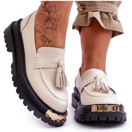Mocassim clássico Lonisa Lonis com franjas bege Mocassim clássico Lonisa Lonis com franjas bege