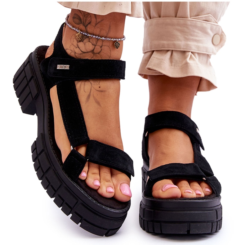 Sandália feminina de camurça Big Star LL276035 preta preto