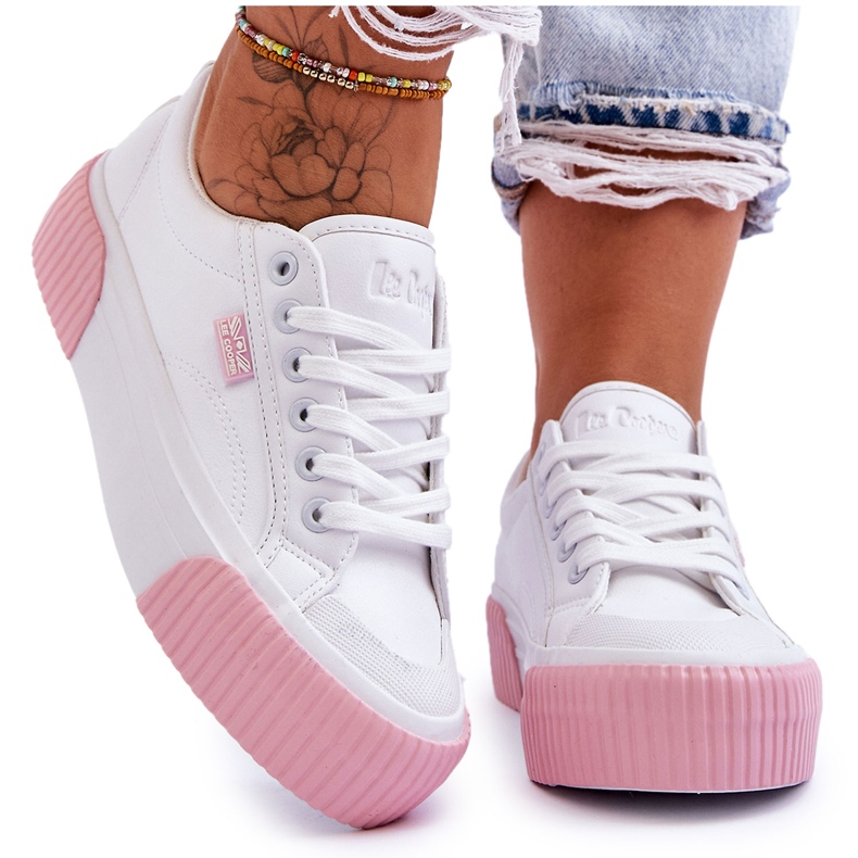 Tênis esportivo branco Lee Cooper LCW-23-31-1787L